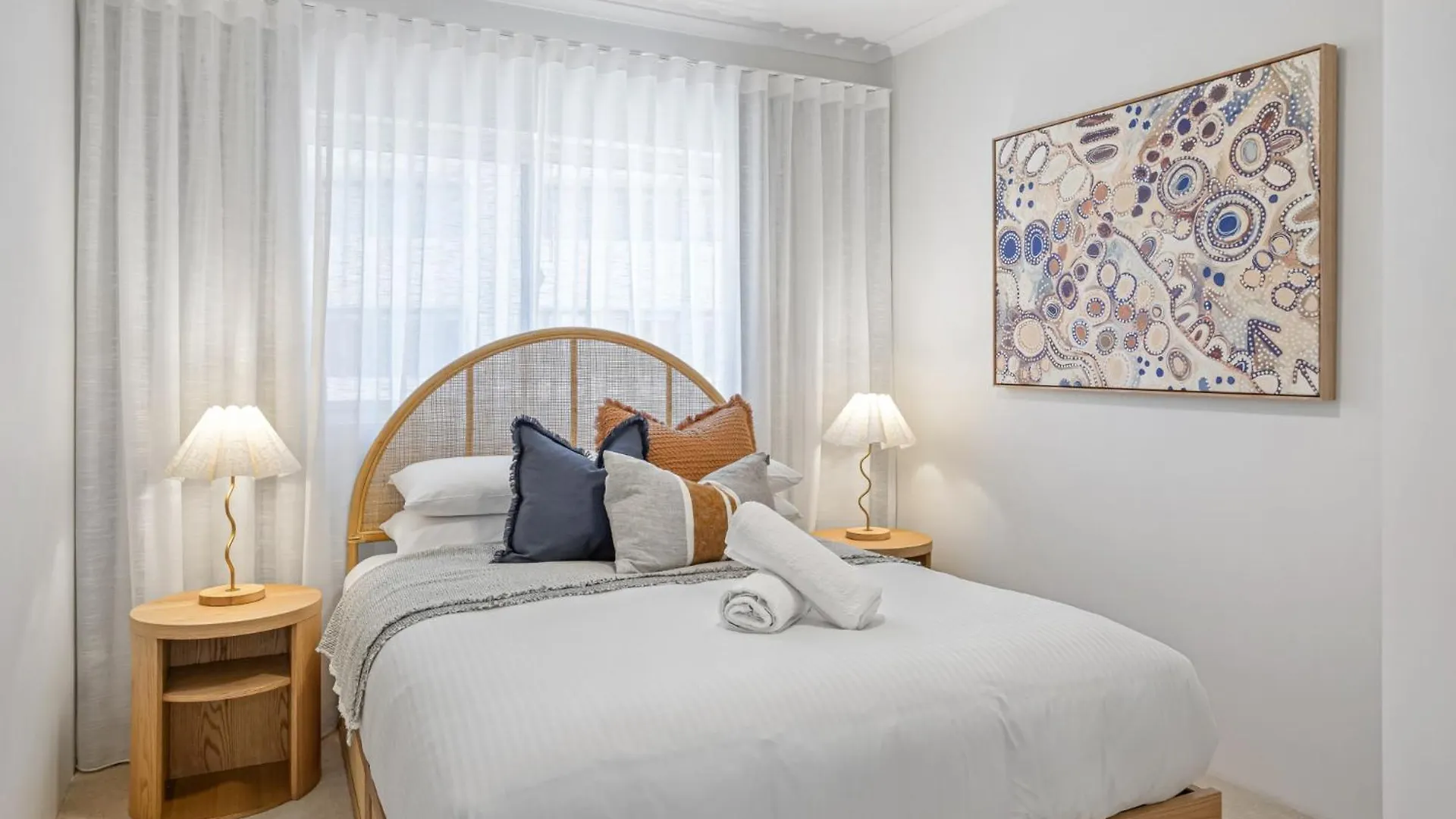 Stylish 3-Bed Apartment In Coastal Redcliffe Australie